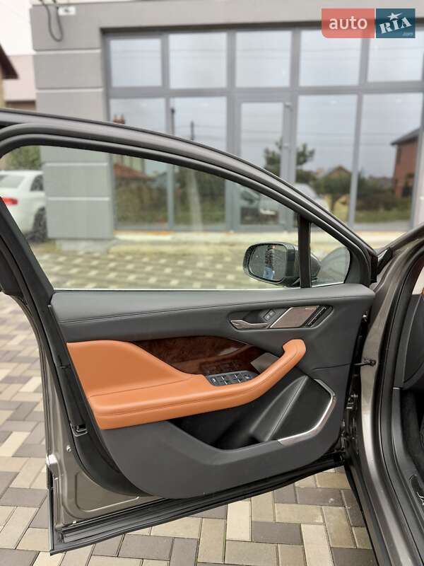 Внедорожник / Кроссовер Jaguar I-Pace 2019 в Киеве