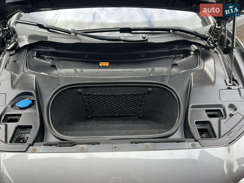 Позашляховик / Кросовер Jaguar I-Pace 2019 в Рівному