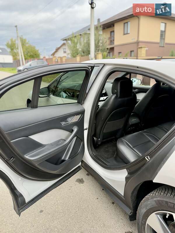 Позашляховик / Кросовер Jaguar I-Pace 2021 в Києві фото 54 Позашляховик / Кросовер Jaguar I-Pace 2021 в Києві