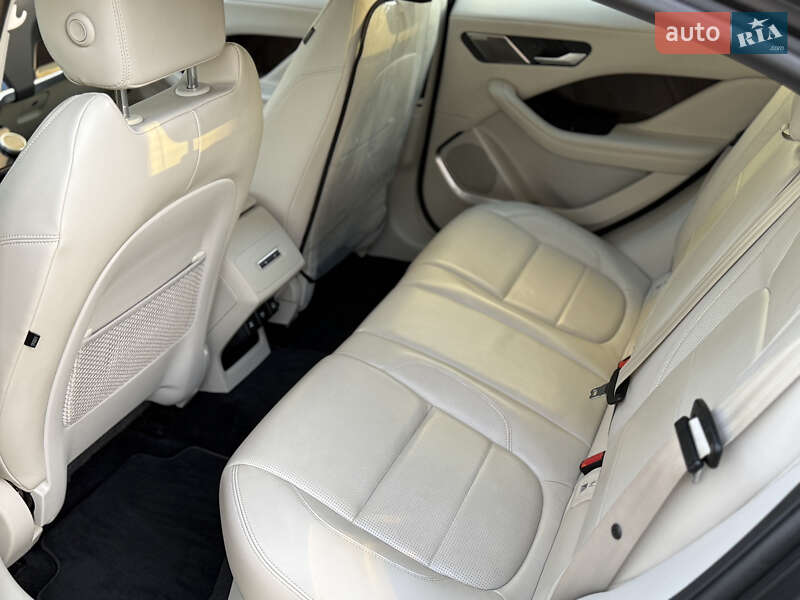 Позашляховик / Кросовер Jaguar I-Pace 2018 в Кривому Розі фото 47 Позашляховик / Кросовер Jaguar I-Pace 2018 в Кривому Розі