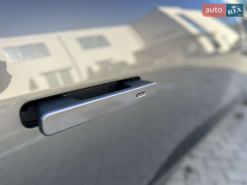 Позашляховик / Кросовер Jaguar I-Pace 2019 в Рівному фото 47 Позашляховик / Кросовер Jaguar I-Pace 2019 в Рівному