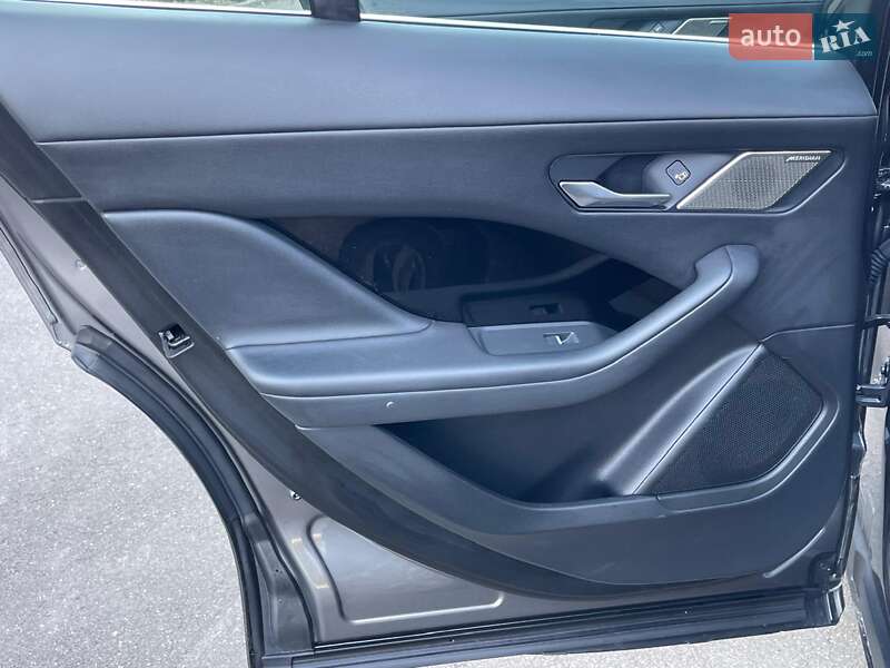 Позашляховик / Кросовер Jaguar I-Pace 2019 в Тернополі фото 27 Позашляховик / Кросовер Jaguar I-Pace 2019 в Тернополі