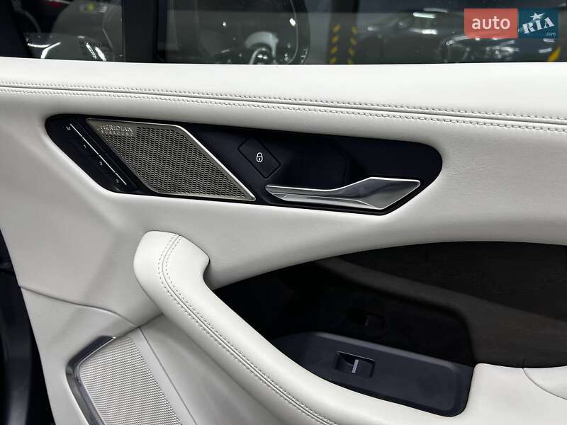 Позашляховик / Кросовер Jaguar I-Pace 2018 в Чернівцях фото 11 Позашляховик / Кросовер Jaguar I-Pace 2018 в Чернівцях