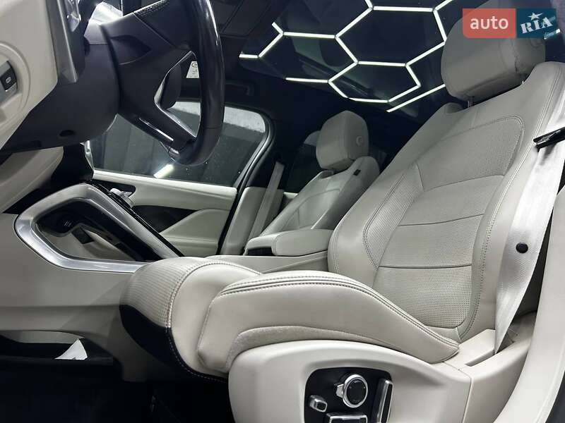 Позашляховик / Кросовер Jaguar I-Pace 2018 в Чернівцях фото 25 Позашляховик / Кросовер Jaguar I-Pace 2018 в Чернівцях