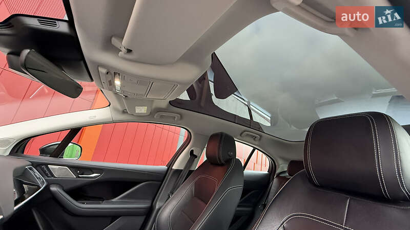 Позашляховик / Кросовер Jaguar I-Pace 2018 в Києві фото 69 Позашляховик / Кросовер Jaguar I-Pace 2018 в Києві