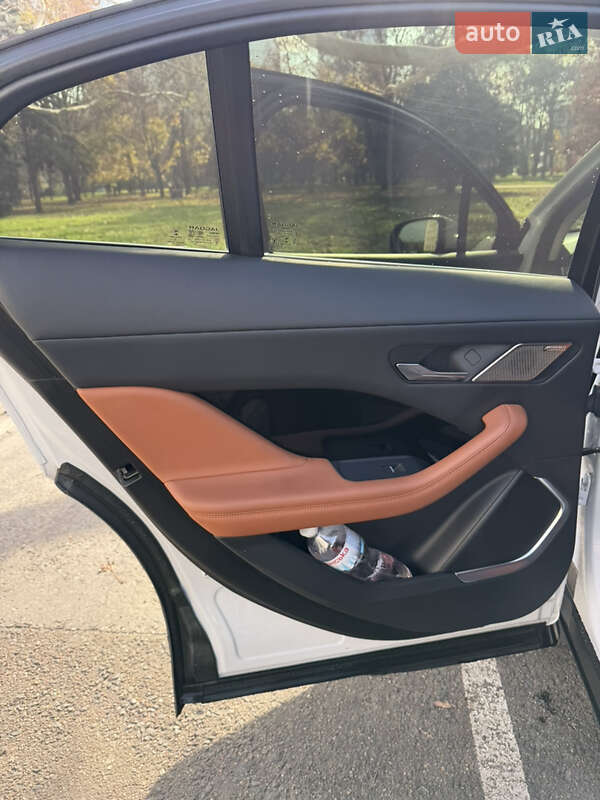 Внедорожник / Кроссовер Jaguar I-Pace 2019 в Одессе фото 4 Внедорожник / Кроссовер Jaguar I-Pace 2019 в Одессе