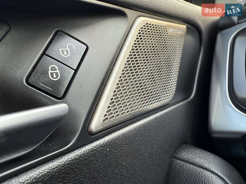 Внедорожник / Кроссовер Jaguar I-Pace 2019 в Львове фото 68 Внедорожник / Кроссовер Jaguar I-Pace 2019 в Львове