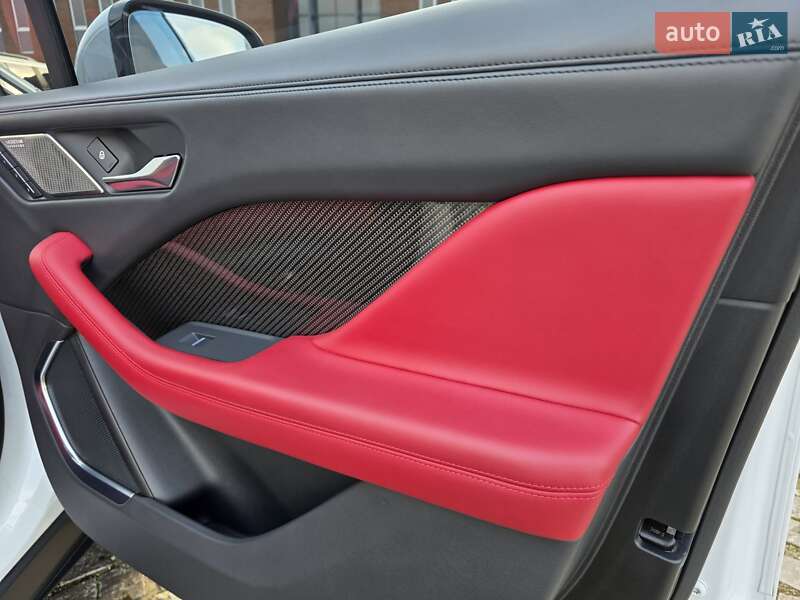 Позашляховик / Кросовер Jaguar I-Pace 2018 в Дніпрі