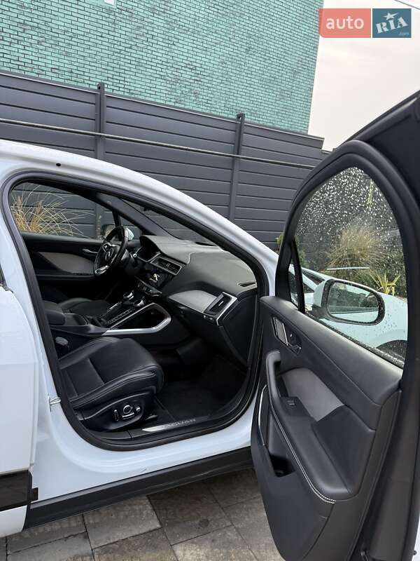 Внедорожник / Кроссовер Jaguar I-Pace 2018 в Черновцах фото 8 Внедорожник / Кроссовер Jaguar I-Pace 2018 в Черновцах