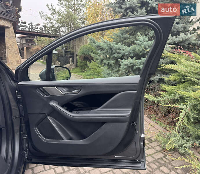 Внедорожник / Кроссовер Jaguar I-Pace 2019 в Ровно фото 35 Внедорожник / Кроссовер Jaguar I-Pace 2019 в Ровно