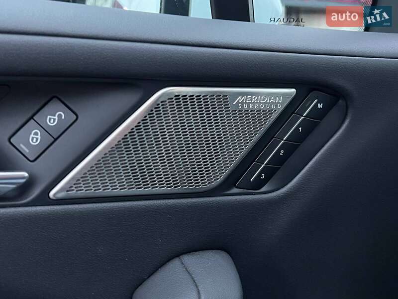 Внедорожник / Кроссовер Jaguar I-Pace 2018 в Киеве фото 15 Внедорожник / Кроссовер Jaguar I-Pace 2018 в Киеве