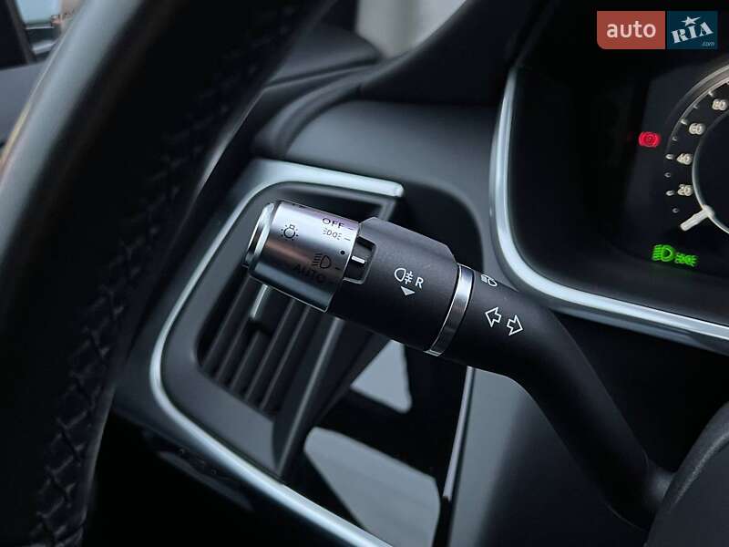 Внедорожник / Кроссовер Jaguar I-Pace 2018 в Киеве фото 18 Внедорожник / Кроссовер Jaguar I-Pace 2018 в Киеве