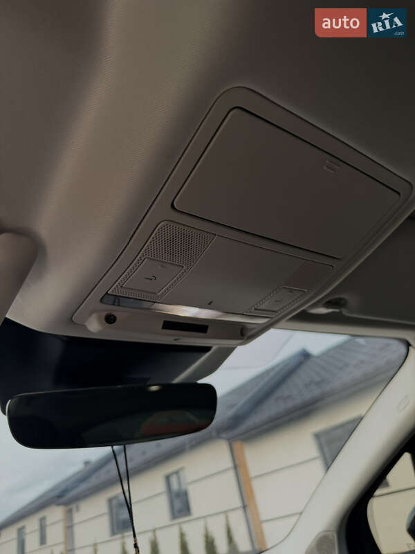 Внедорожник / Кроссовер Jaguar I-Pace 2019 в Вараше фото 35 Внедорожник / Кроссовер Jaguar I-Pace 2019 в Вараше