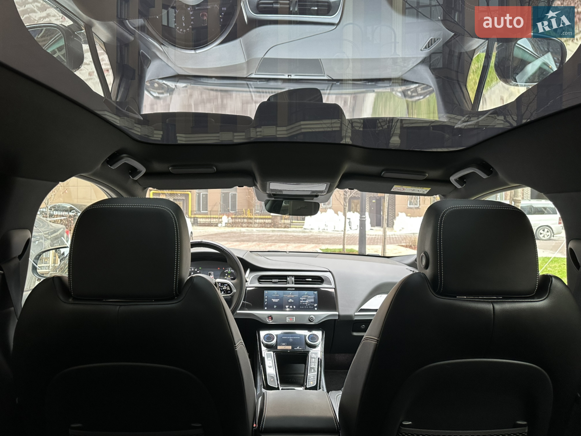 2023 Jaguar I-Pace - мініатюра 38