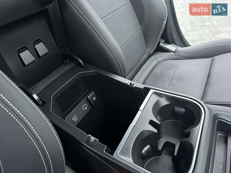 Внедорожник / Кроссовер Jaguar I-Pace 2020 в Луцке фото 30 Внедорожник / Кроссовер Jaguar I-Pace 2020 в Луцке
