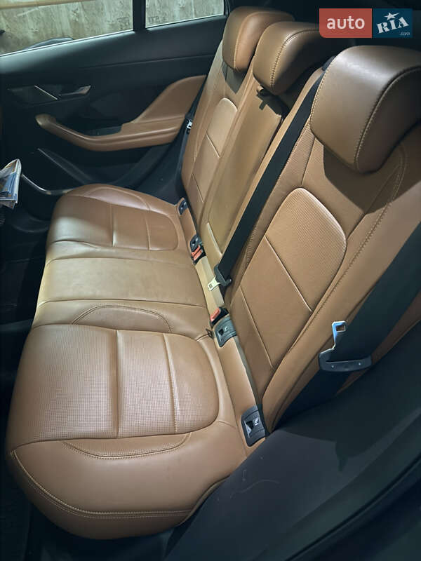 Внедорожник / Кроссовер Jaguar I-Pace 2019 в Кривом Роге фото 7 Внедорожник / Кроссовер Jaguar I-Pace 2019 в Кривом Роге