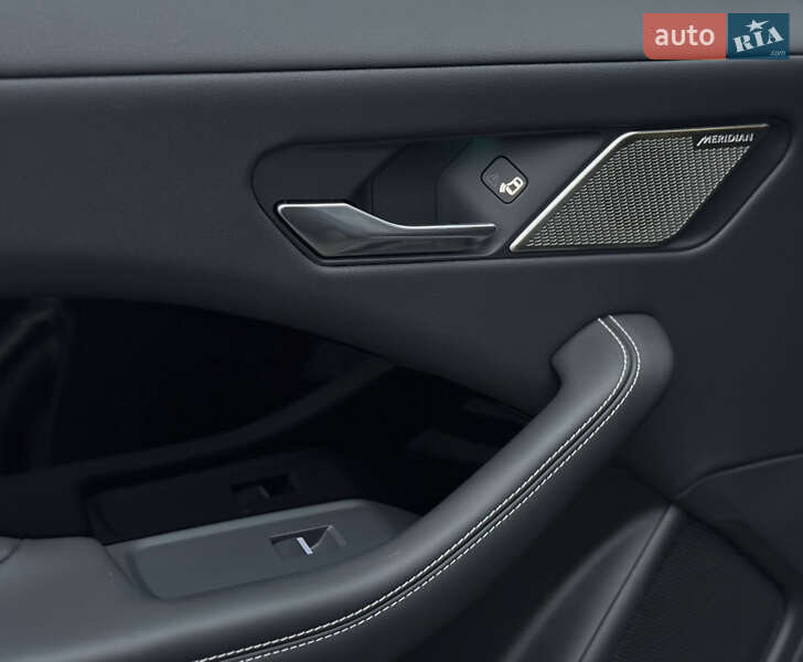 Внедорожник / Кроссовер Jaguar I-Pace 2019 в Киеве фото 23 Внедорожник / Кроссовер Jaguar I-Pace 2019 в Киеве