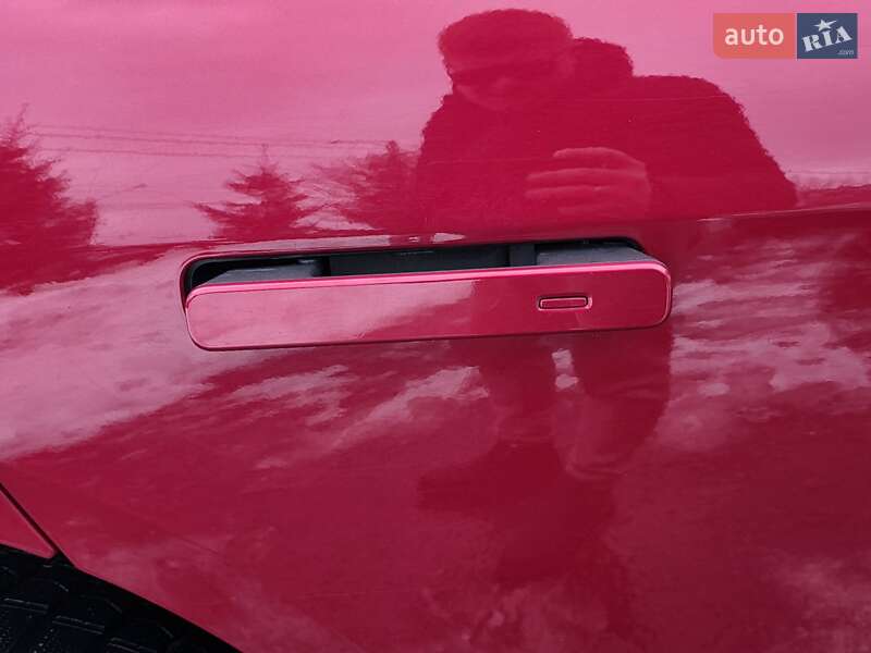Внедорожник / Кроссовер Jaguar I-Pace 2019 в Хмельницком фото 24 Внедорожник / Кроссовер Jaguar I-Pace 2019 в Хмельницком