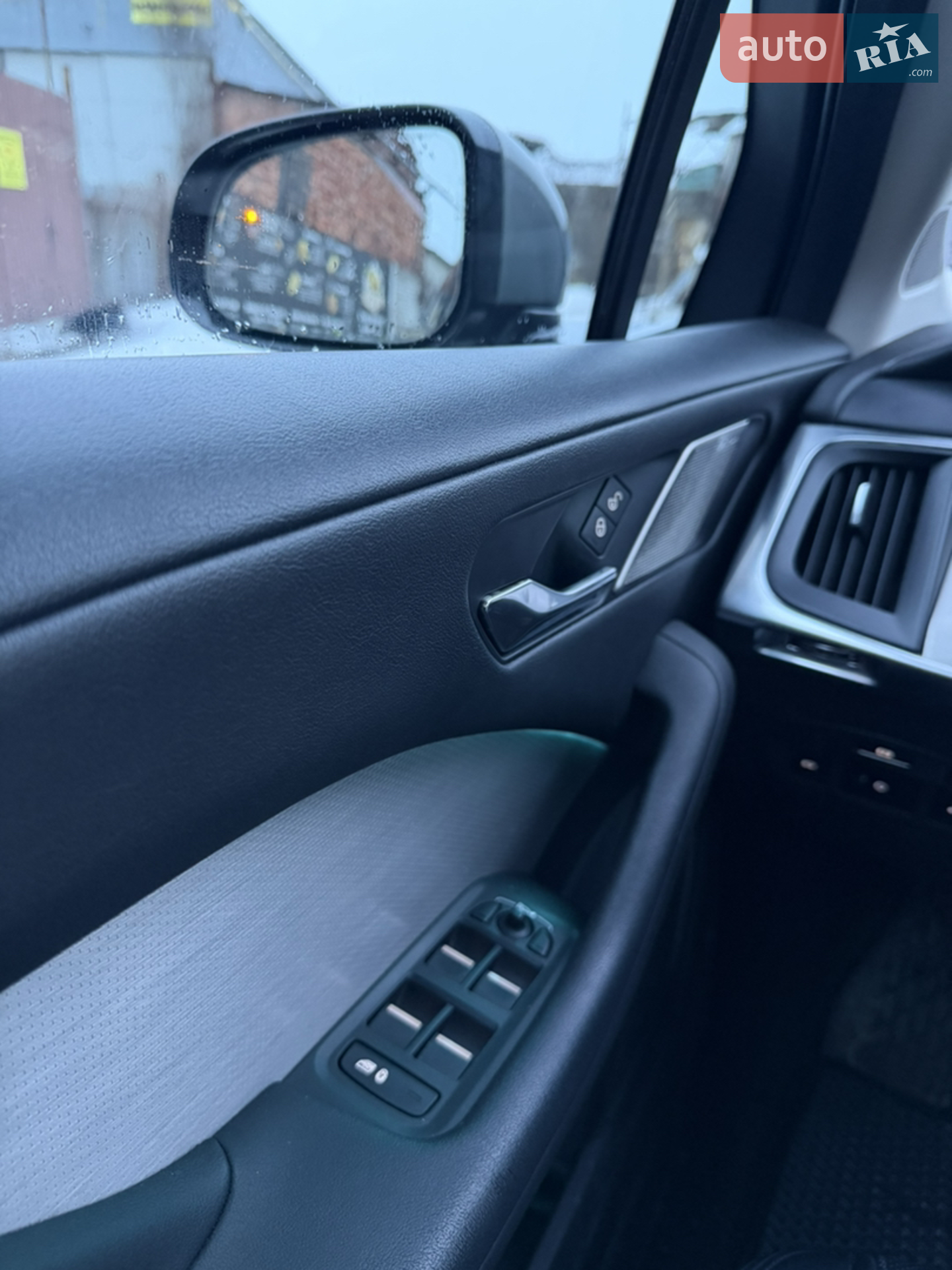 2019 Jaguar I-Pace - мініатюра 7
