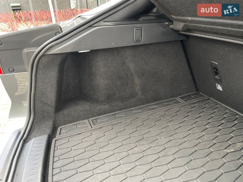 Внедорожник / Кроссовер Jaguar I-Pace 2018 в Киеве