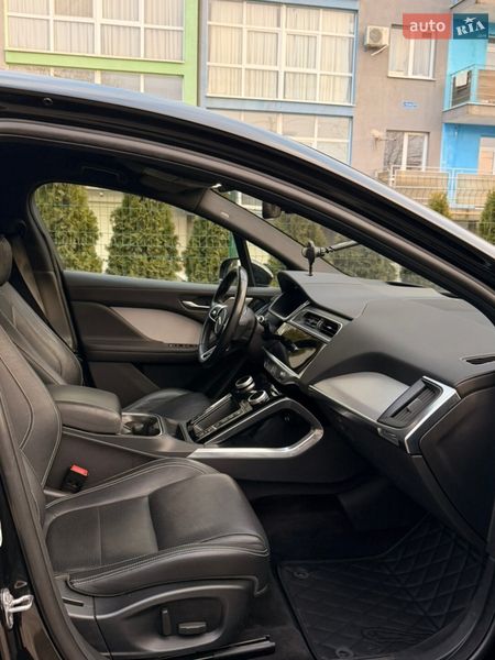 Позашляховик / Кросовер Jaguar I-Pace 2018 в Чернівцях