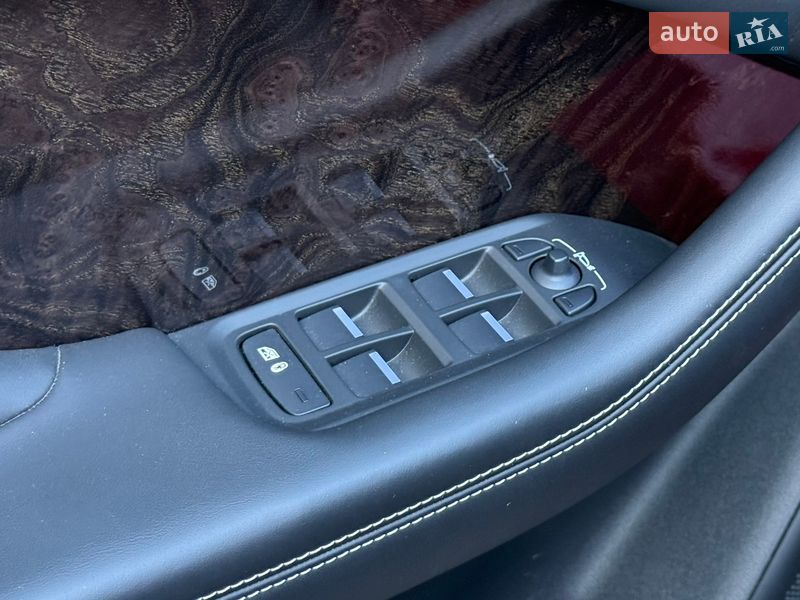 Внедорожник / Кроссовер Jaguar I-Pace 2019 в Тернополе