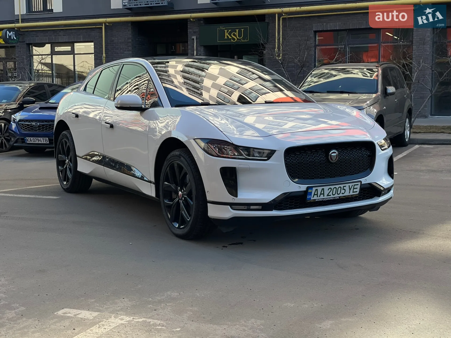 2019 Jaguar I-Pace - мініатюра 3