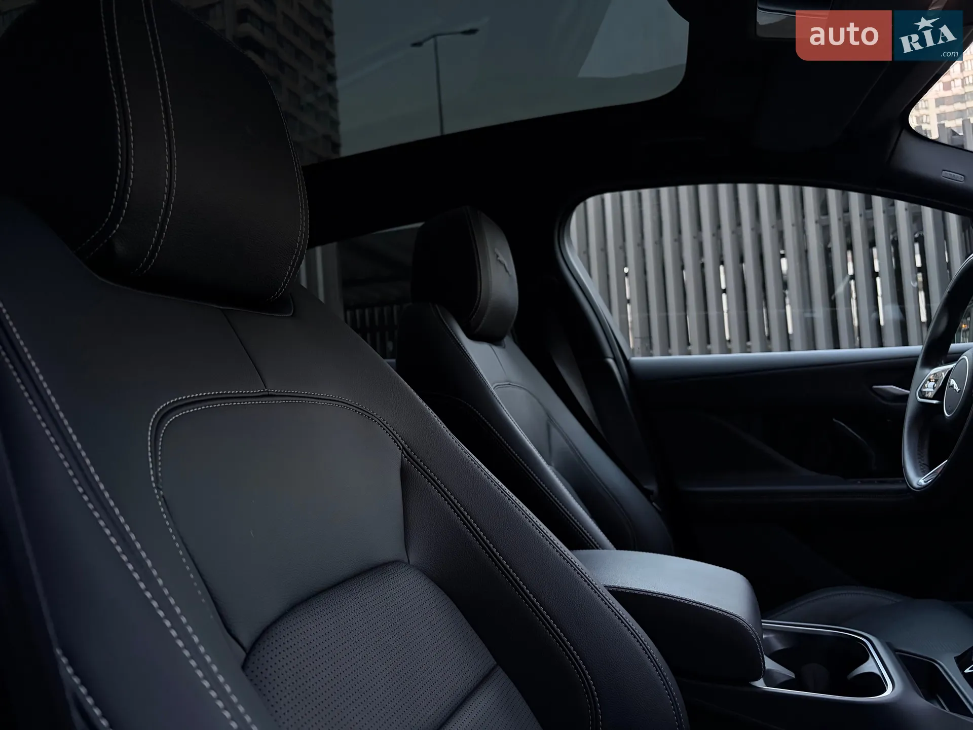 2023 Jaguar I-Pace - мініатюра 44