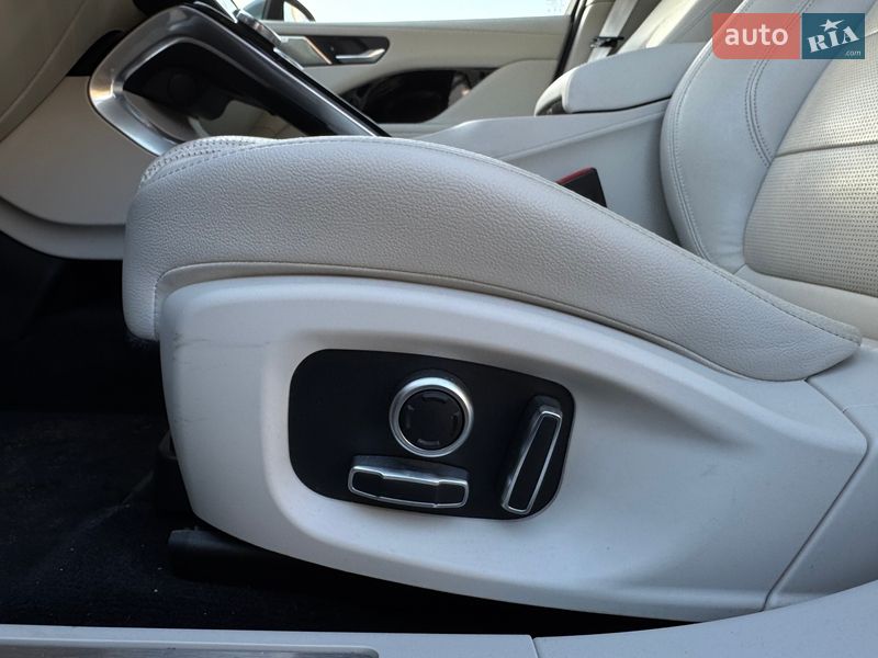 Внедорожник / Кроссовер Jaguar I-Pace 2020 в Киеве