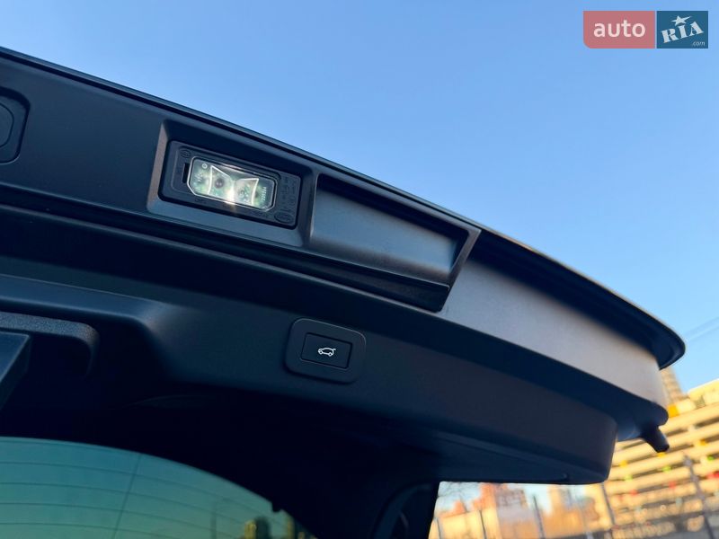 Внедорожник / Кроссовер Jaguar I-Pace 2023 в Киеве