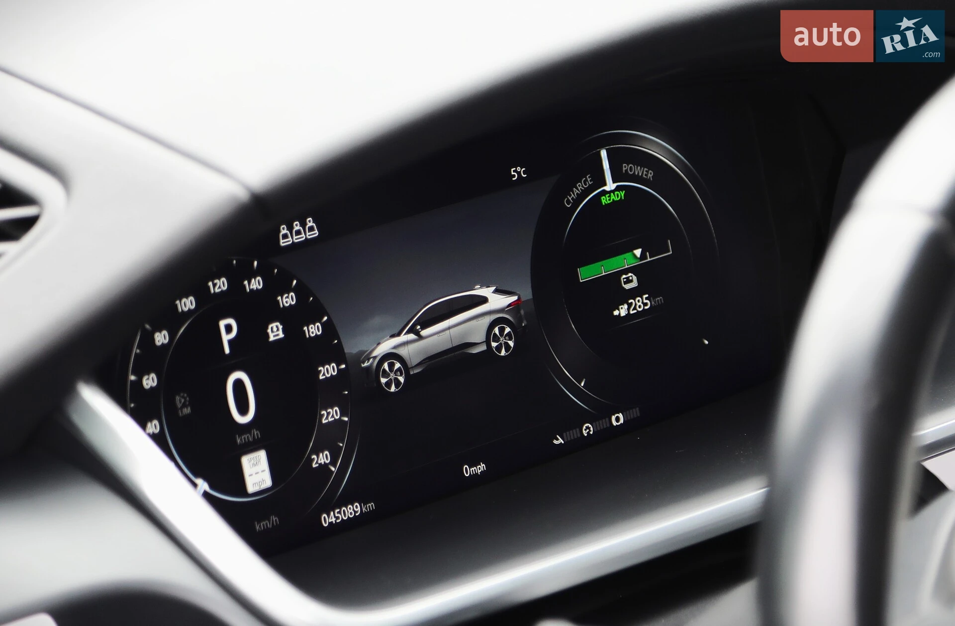2019 Jaguar I-Pace - мініатюра 14