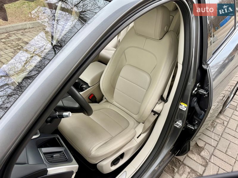 Позашляховик / Кросовер Jaguar I-Pace 2019 в Дніпрі