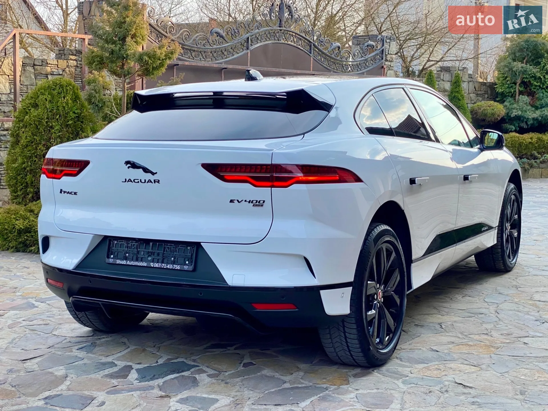 2020 Jaguar I-Pace - мініатюра 15