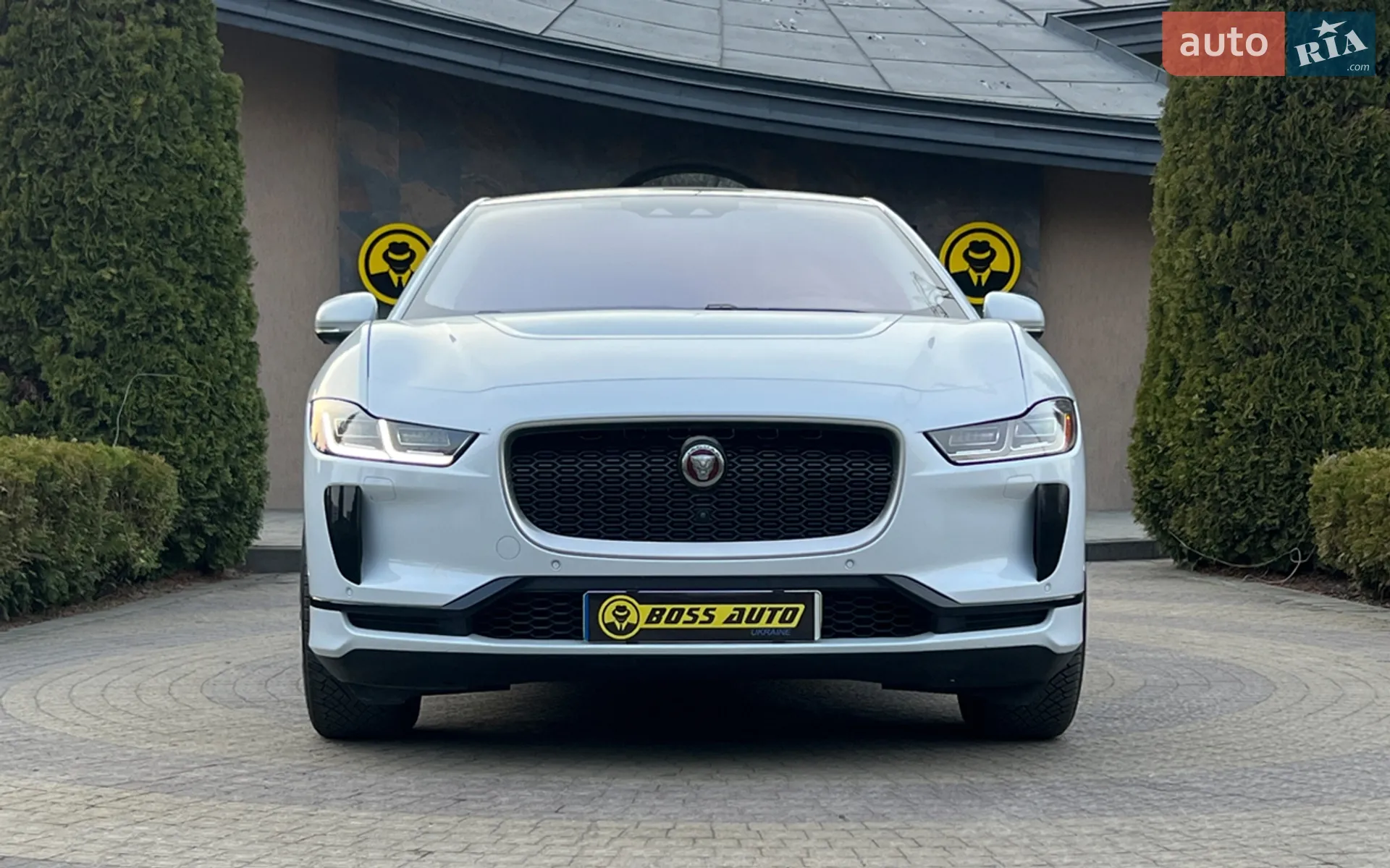 2019 Jaguar I-Pace - мініатюра 2