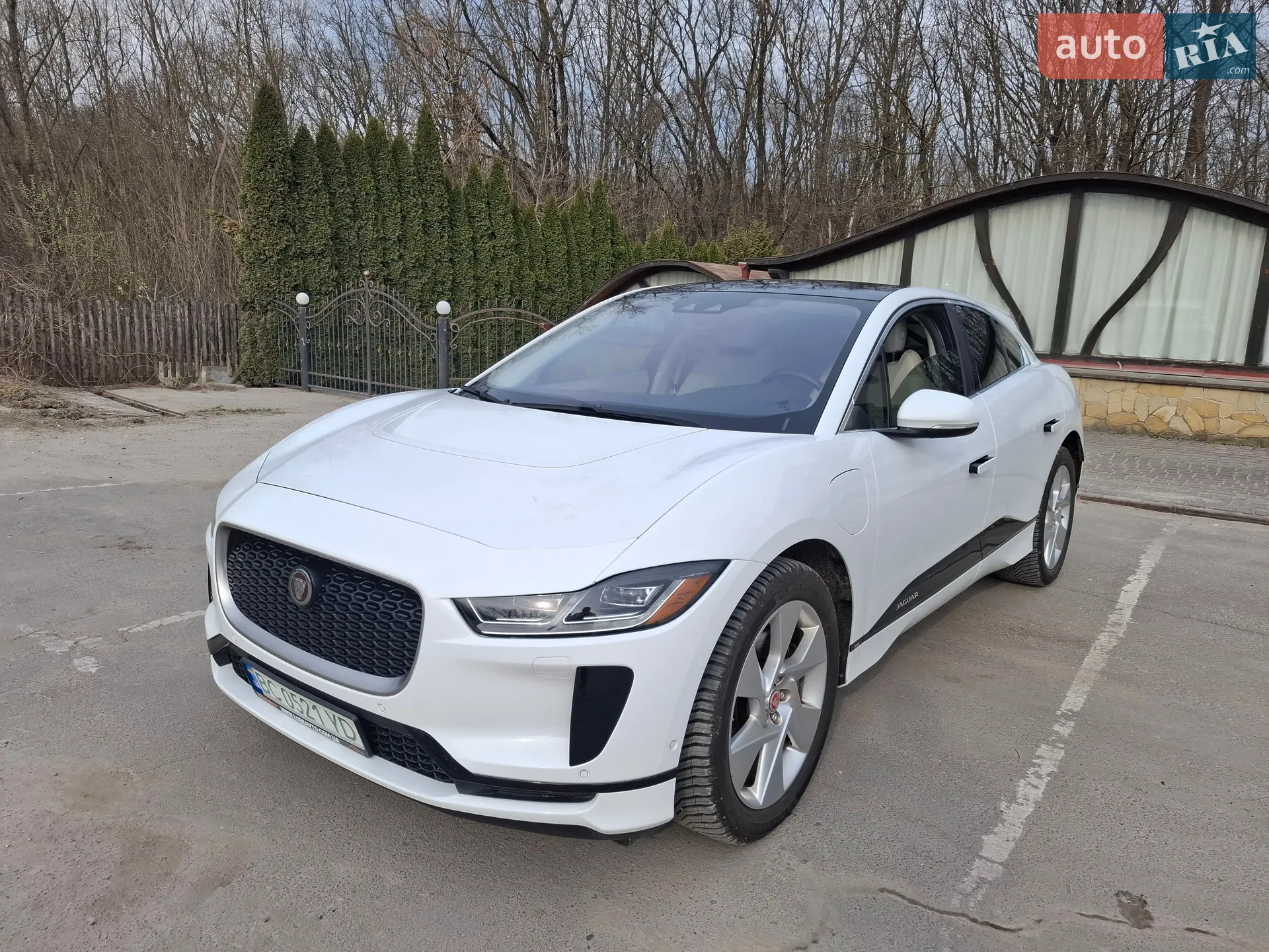 2019 Jaguar I-Pace - мініатюра 2