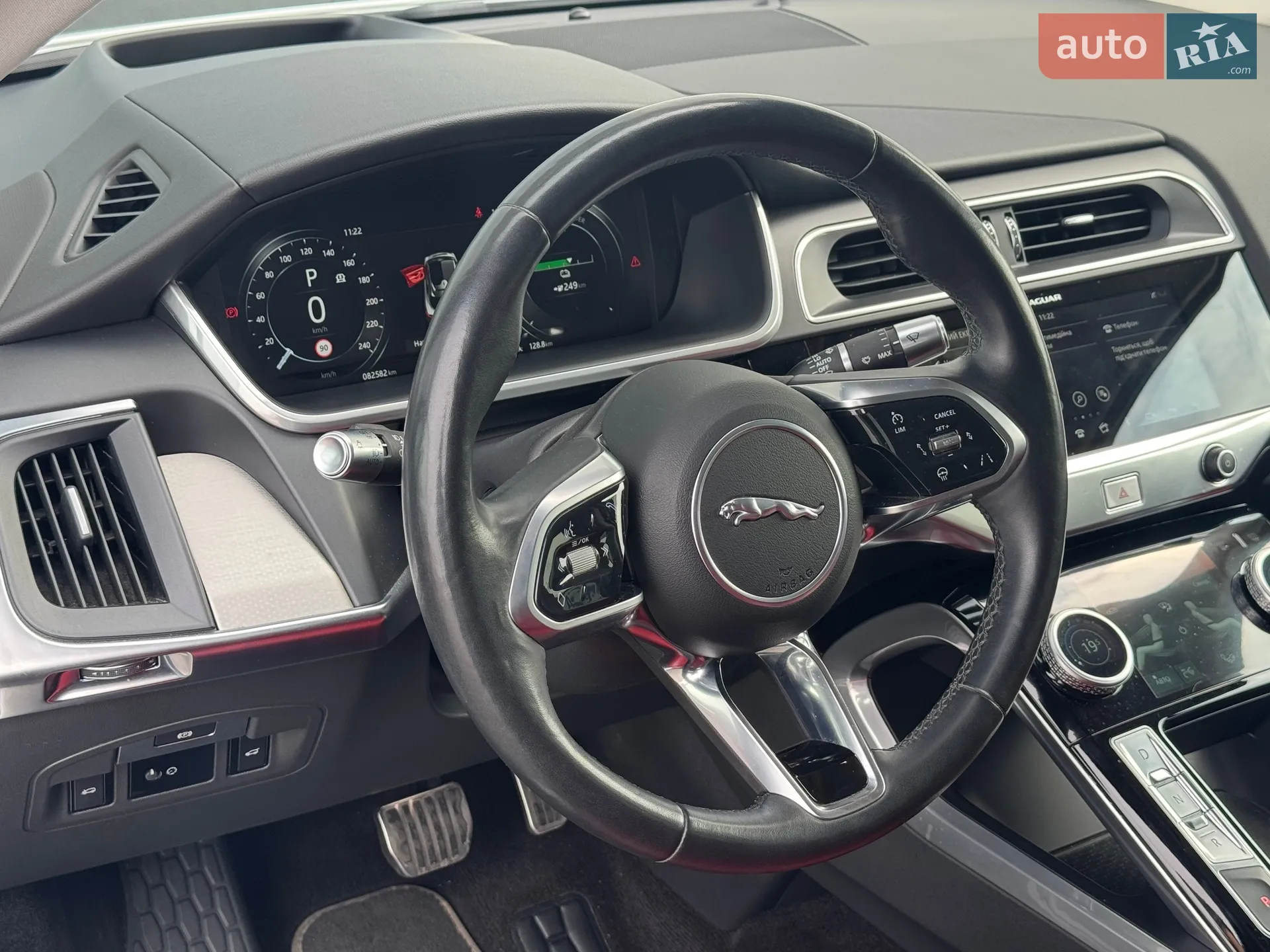 2019 Jaguar I-Pace - мініатюра 19