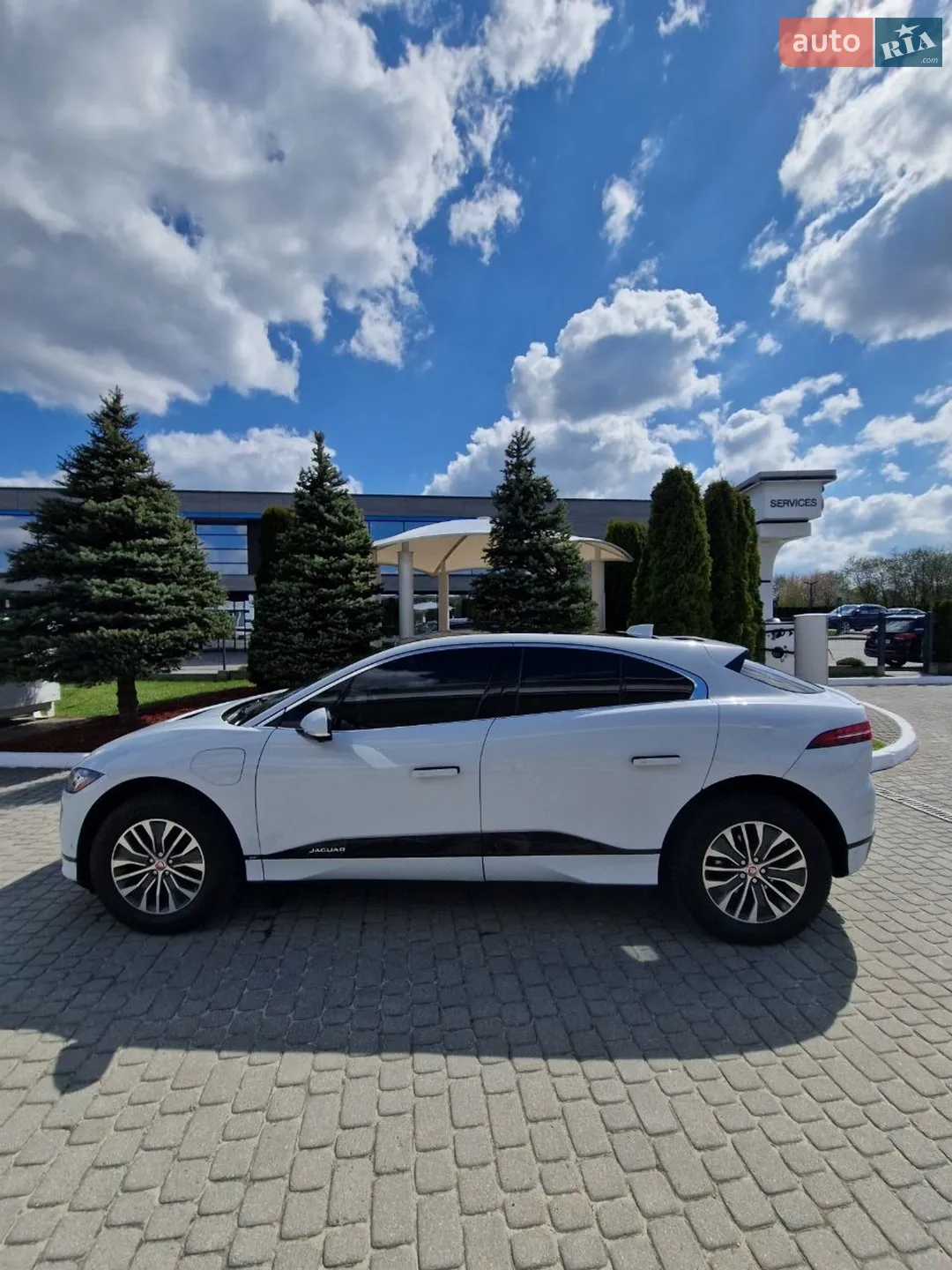 2019 Jaguar I-Pace - мініатюра 4