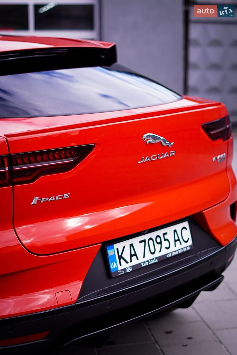 2019 Jaguar I-Pace - мініатюра 4