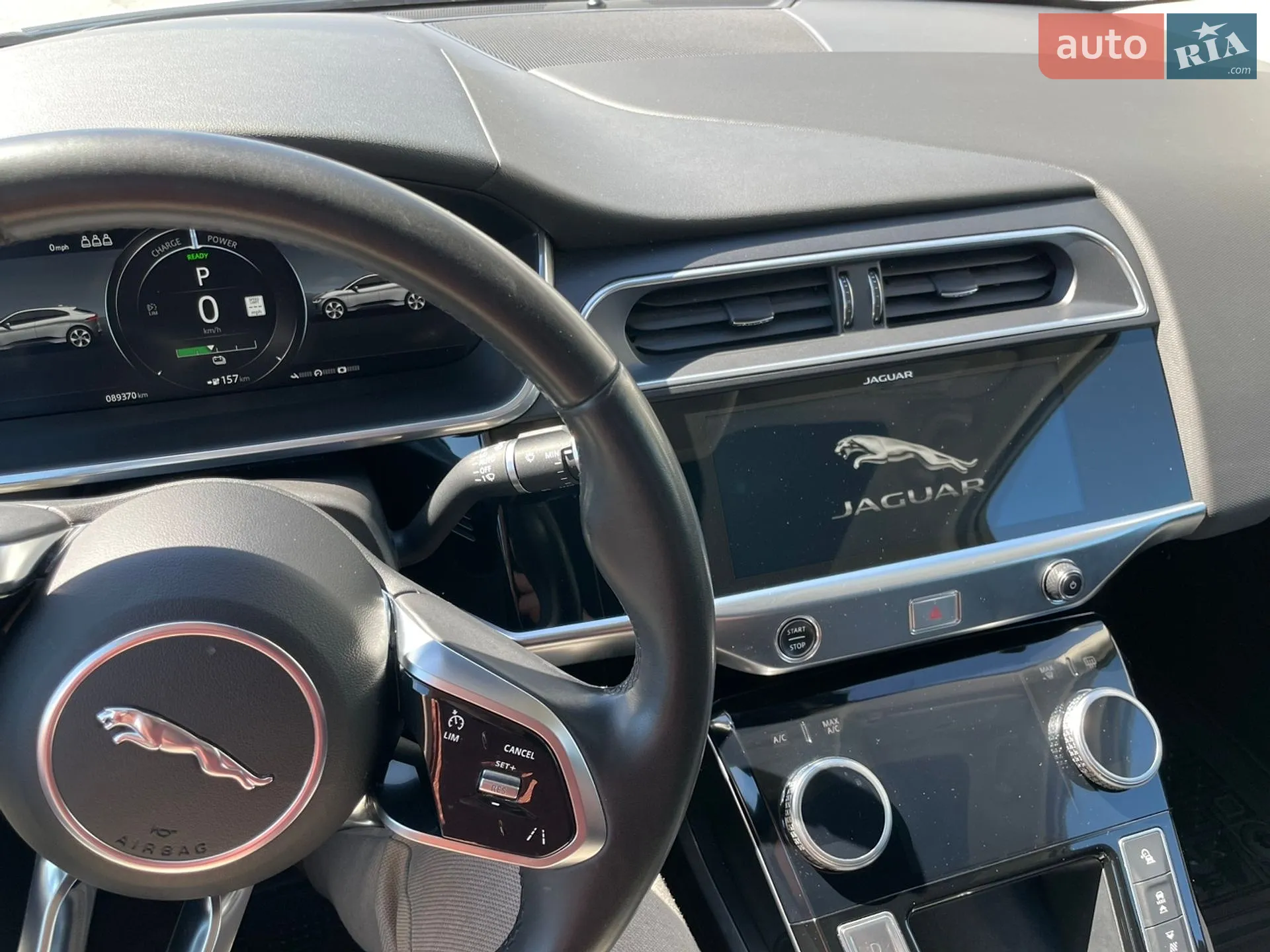 2019 Jaguar I-Pace - мініатюра 11
