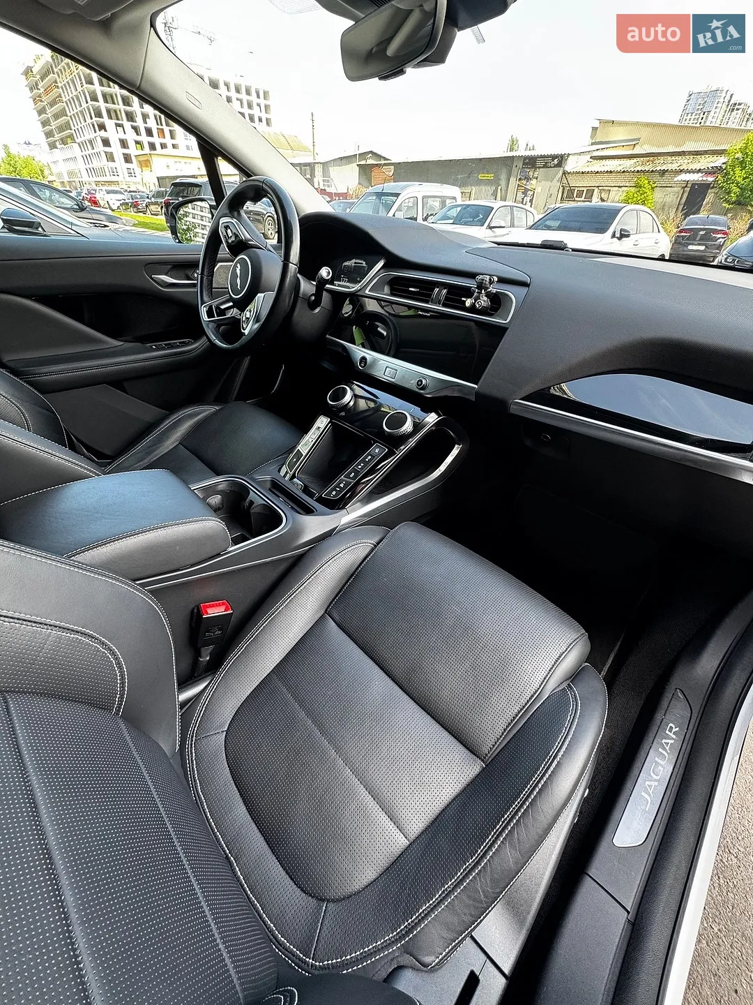 2019 Jaguar I-Pace - мініатюра 10