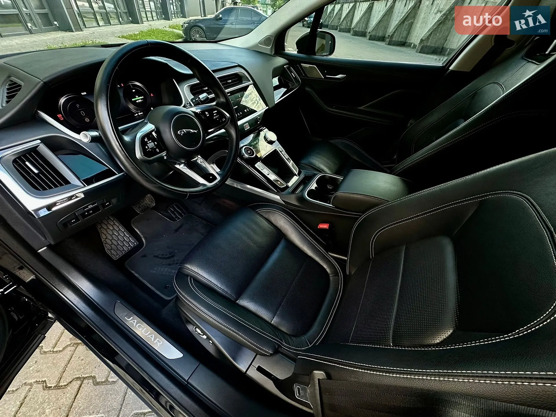 2020 Jaguar I-Pace - мініатюра 25