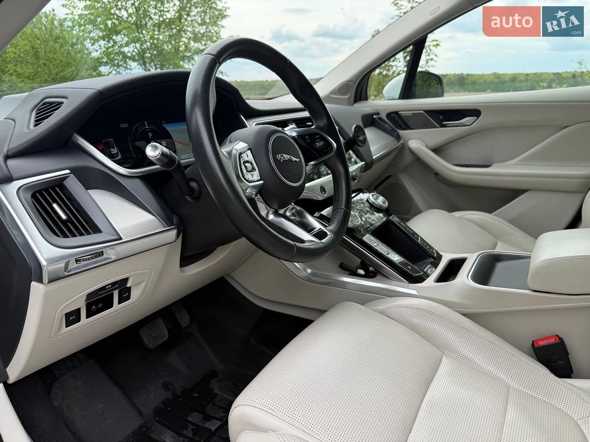 2019 Jaguar I-Pace - мініатюра 23