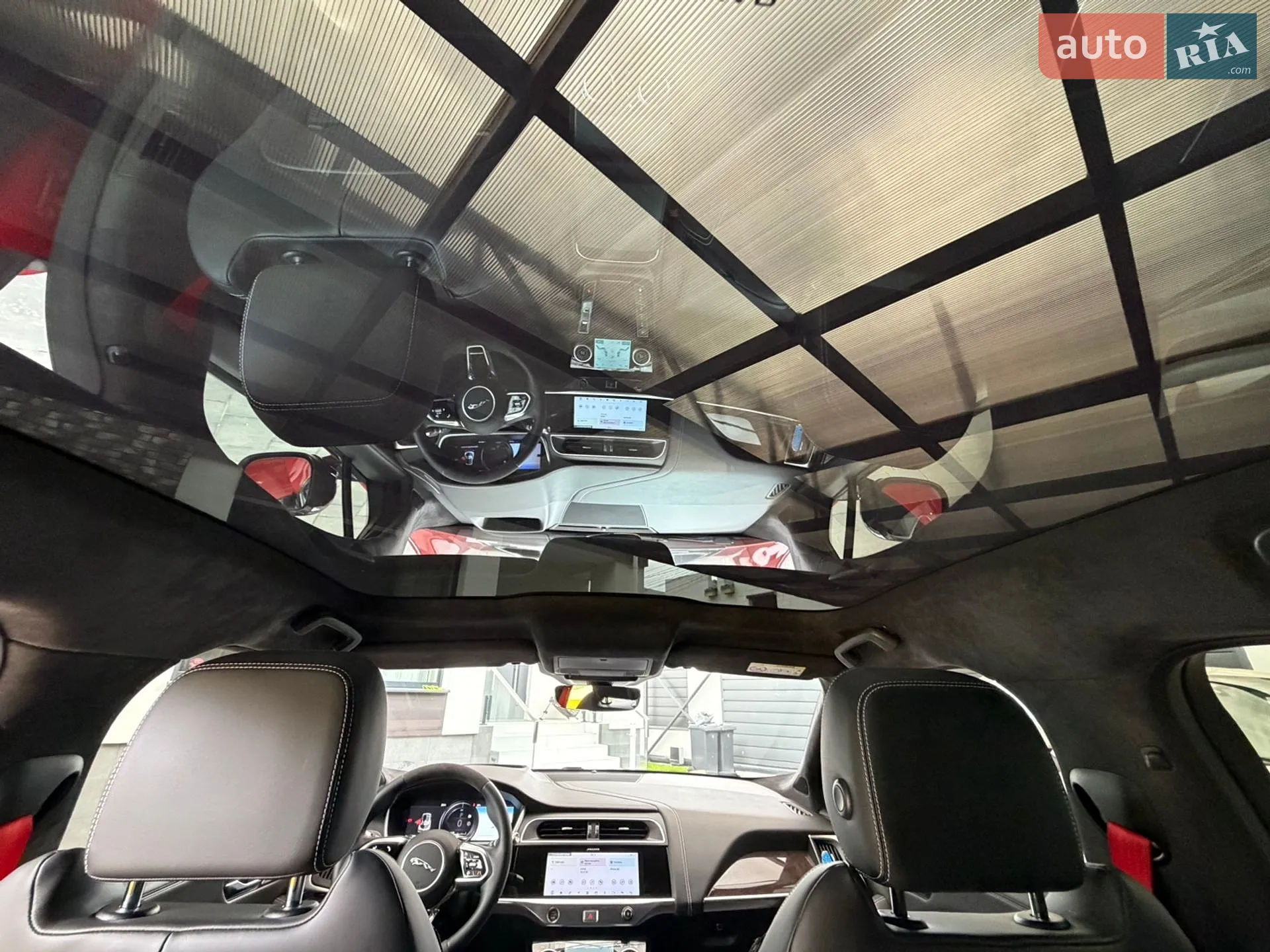 2019 Jaguar I-Pace - мініатюра 21
