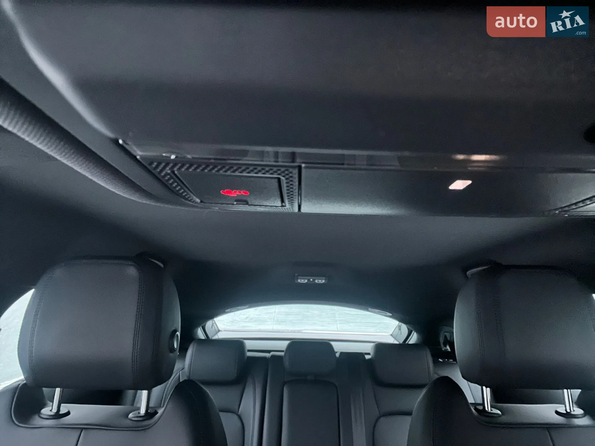 2019 Jaguar I-Pace - мініатюра 35