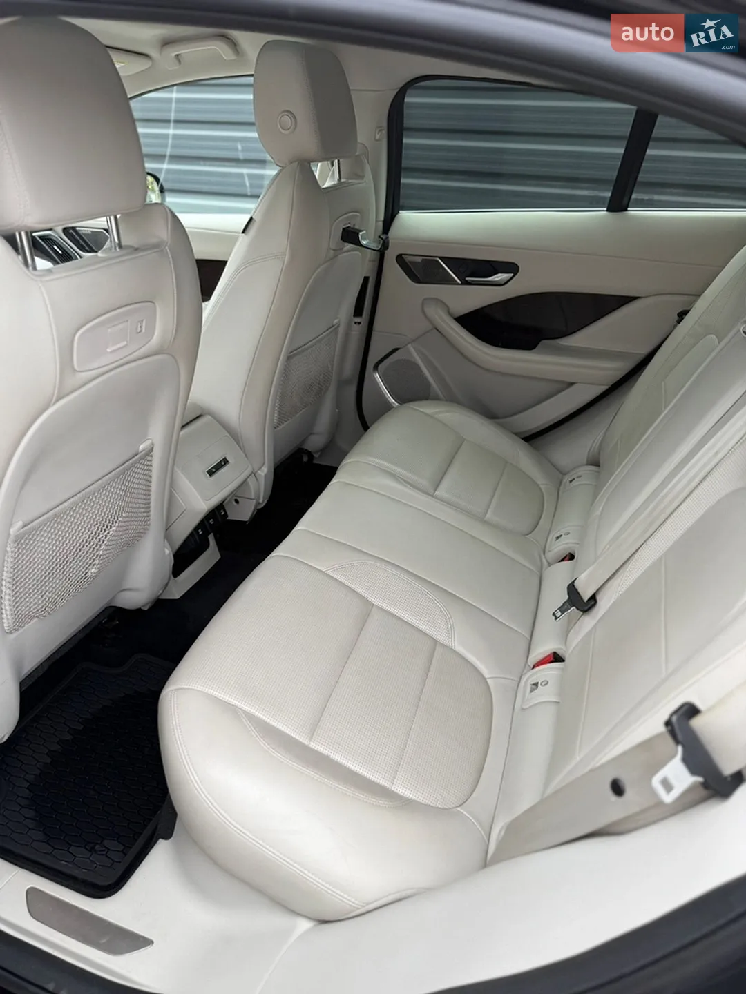 2019 Jaguar I-Pace - мініатюра 7