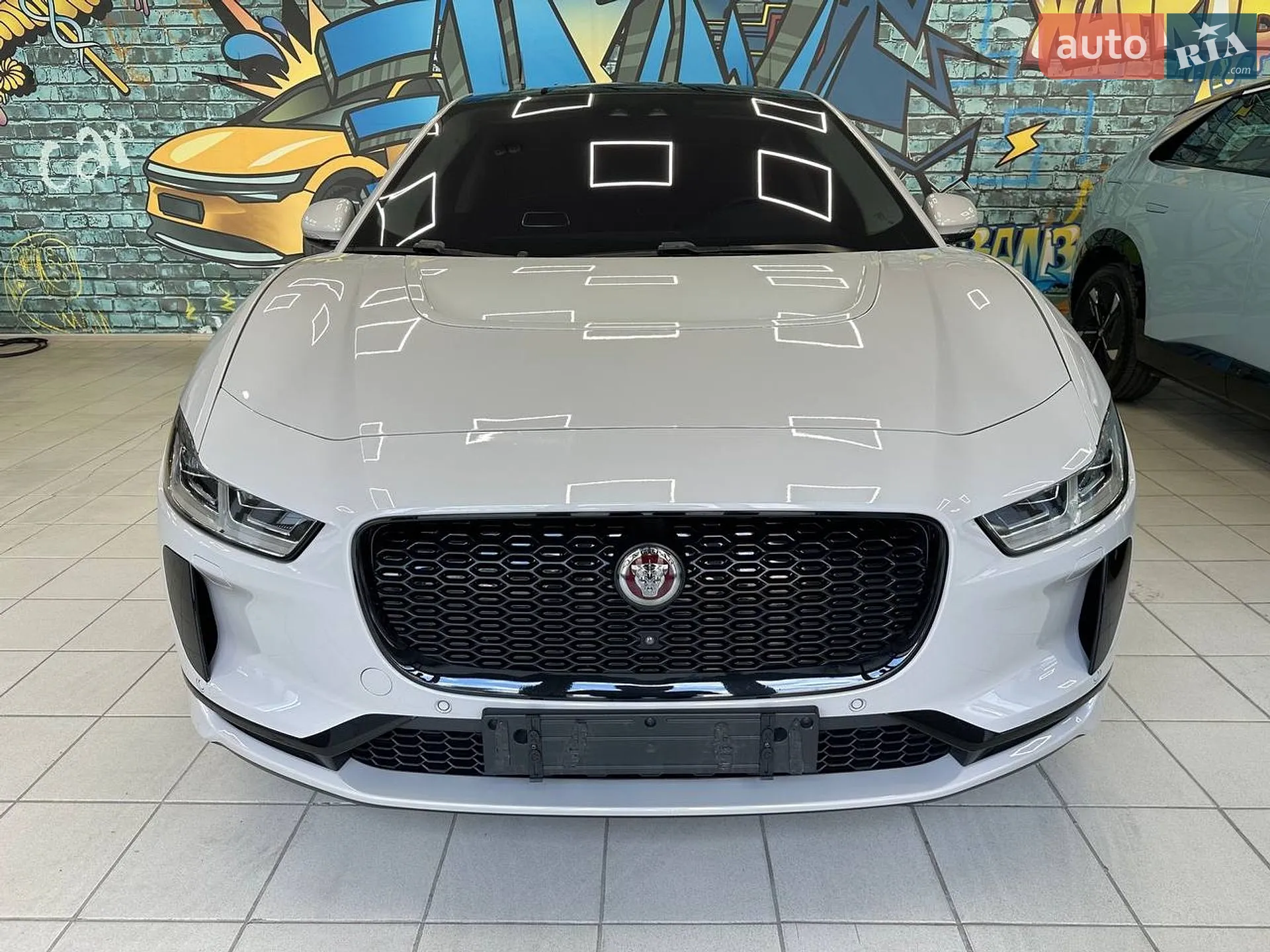 2019 Jaguar I-Pace - мініатюра 2