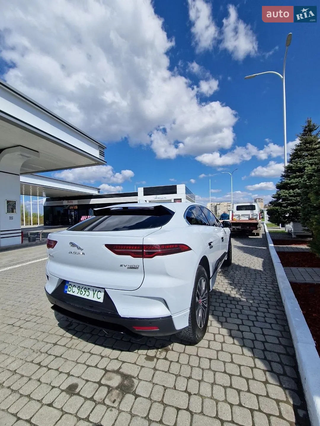 2019 Jaguar I-Pace - мініатюра 15
