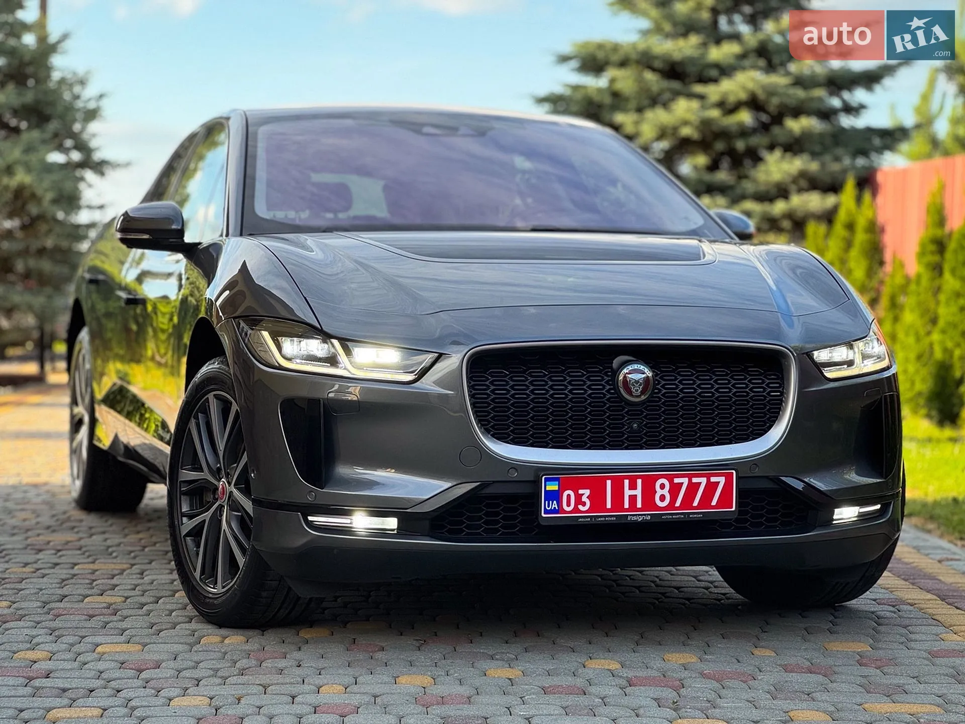 2019 Jaguar I-Pace - мініатюра 15