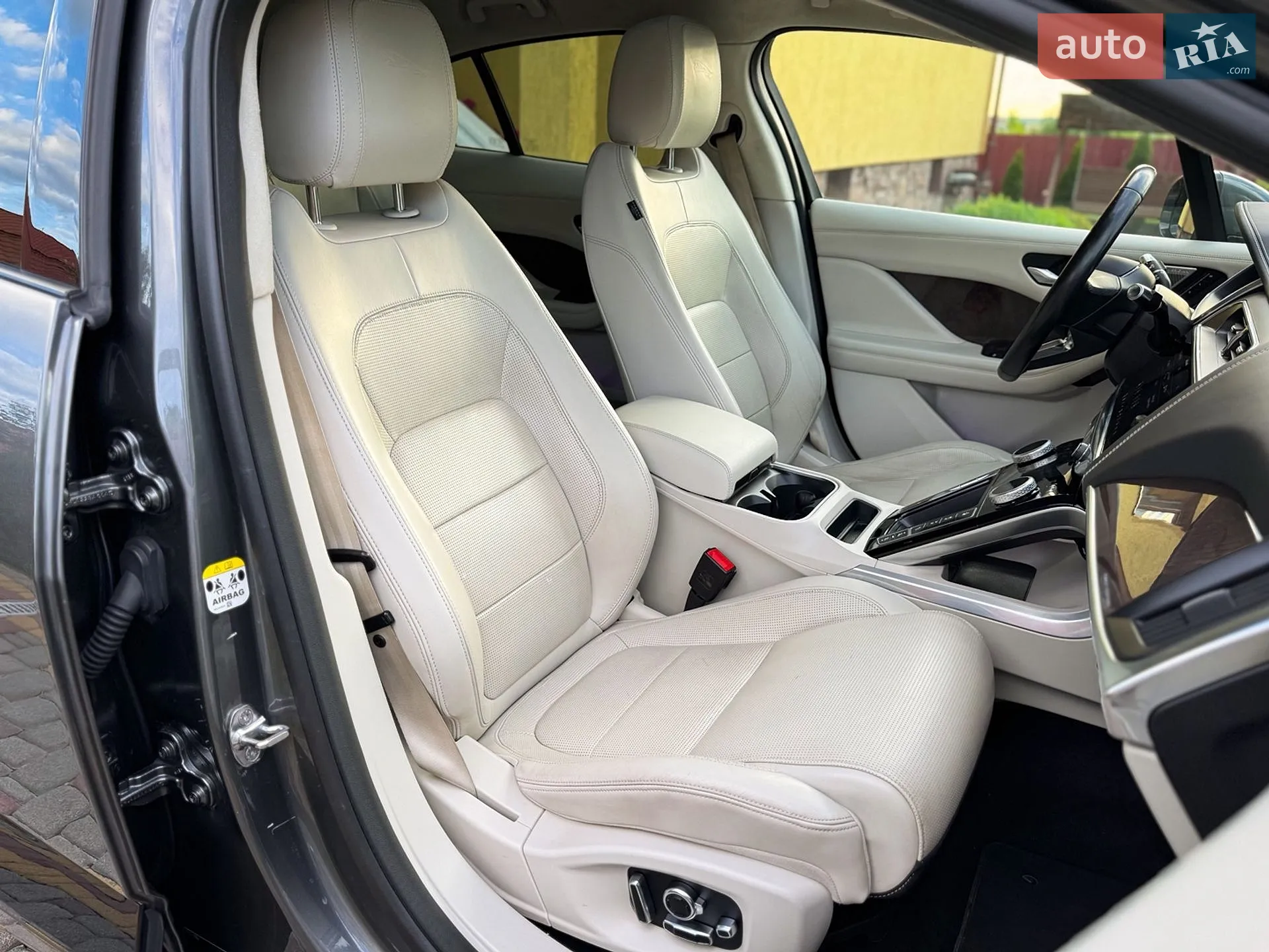 2019 Jaguar I-Pace - мініатюра 73