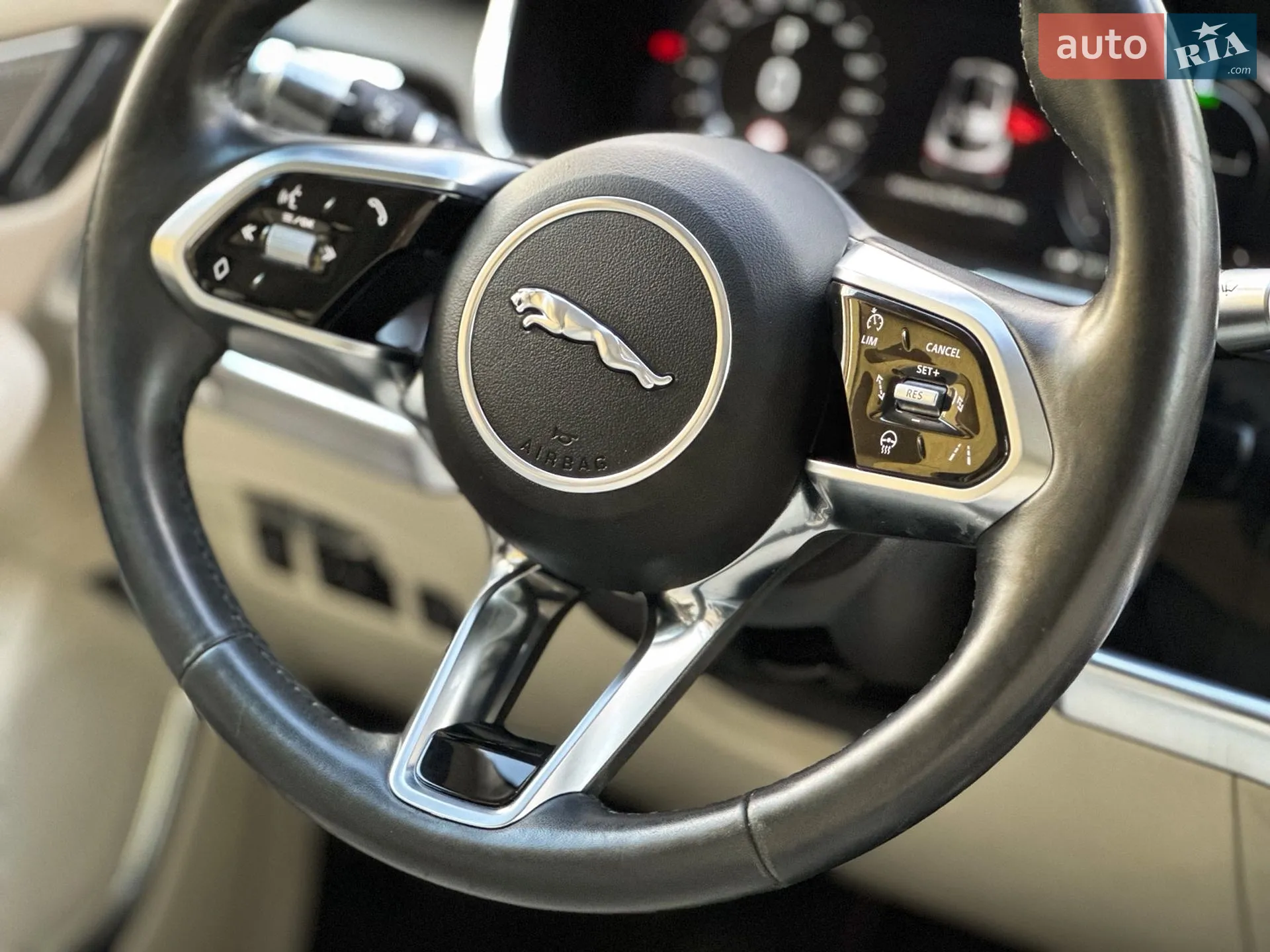 2019 Jaguar I-Pace - мініатюра 90